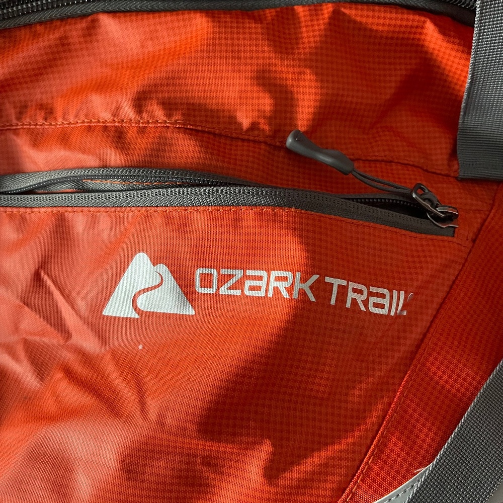 Ozark Trail Weekend Bag Orange/like new